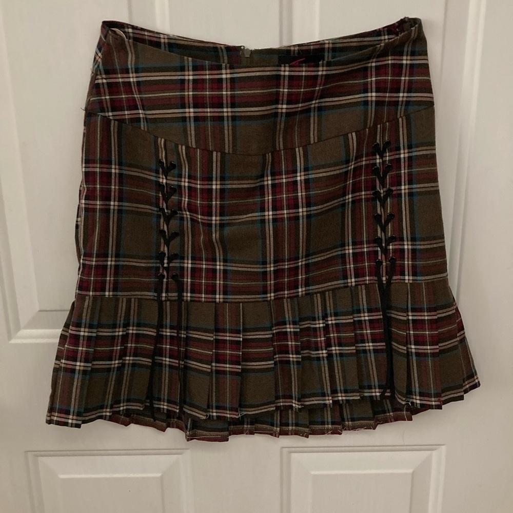 🍂🧡🍂Torrid Multicolor Plaid Mini Skirt with lace up design